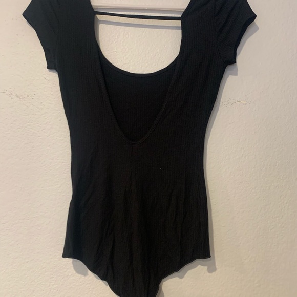 Emma & Sam - Picture 2 of 7